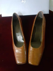 Life Stride STUDIO BRAVO 3 Tan Shoes Women's 9M - Picture 1 of 11