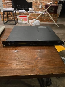 Roland U-110 PCM Sound Module – Vintage Rackmount Synth – Powers On, Battery Low - Picture 1 of 6