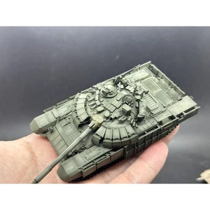1/72 Russian T-72B2 Main Battle Tank Painted Finished Model - Picture 1 of 6