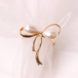 6Pcs Pearl Bow Napkin Rings Buckle Xmas Thanksgiving New Year Reception Banquet - Picture 1 of 8