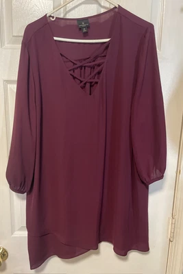 Top Mujer Worthington Ciruela con Escote Decorativo Mangas 3/4 Foto 1 de 3