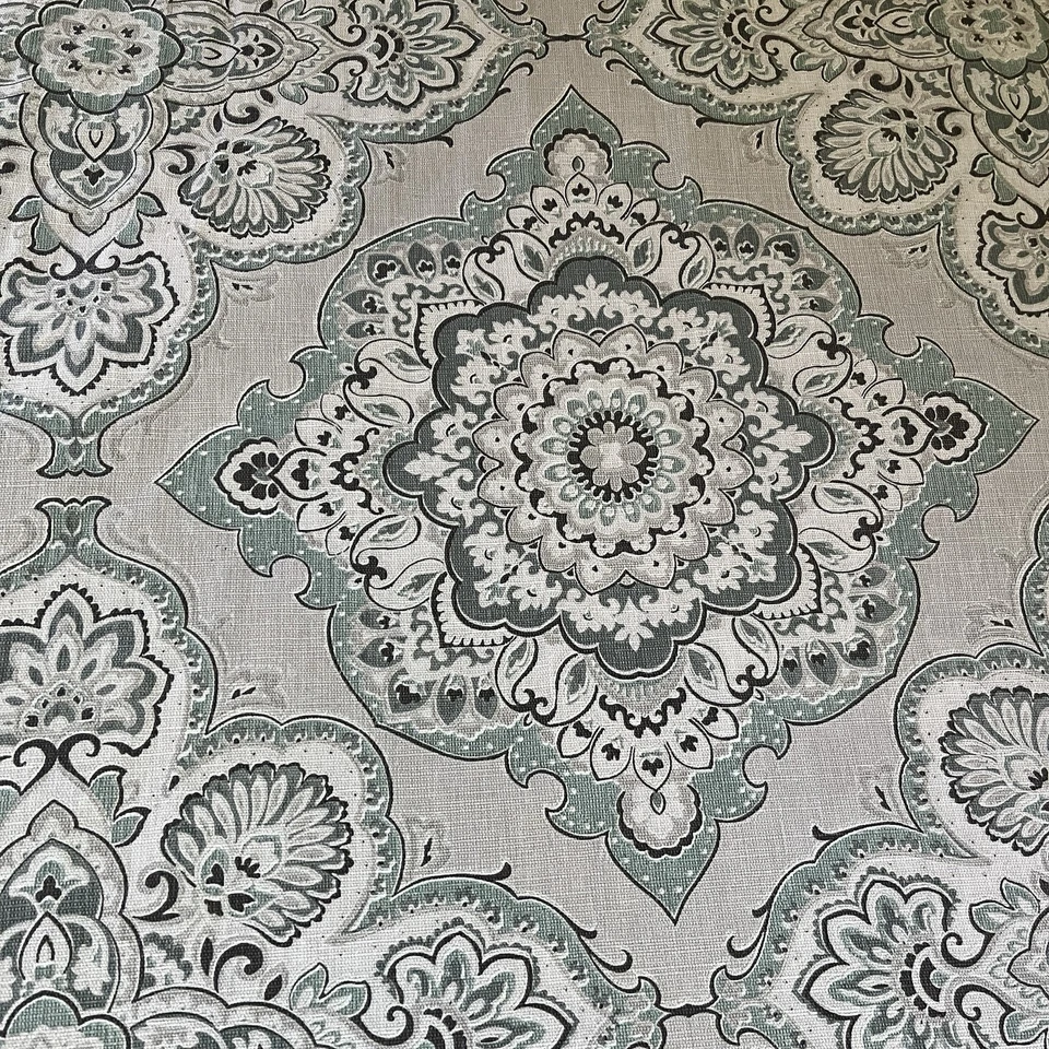 Paneles de cortina azul gris topo medallón lazo pestaña 50”x96” (2) mezcla de lino Foto 1 de 4