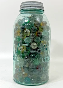 Antikes Atlas Stark Schulter Einmachglas mit Zinkdeckel + gemischter antiker Glasmarmor - Bild 1 von 6