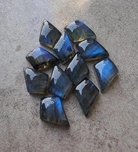 Piedras preciosas sueltas cabujón en forma de cometa de labradorita natural para hacer joyas - Imagen 1 de 11