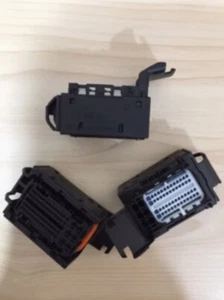 1 Satz NEU für 1928404780 58P Komplettsatz KFZ Stecker - Bild 1 von 2