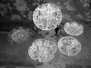 Beautiful ABCG Brilliant Cut Crystal-Variety 5 plates-5"-7" Diameter-1 is Hawkes - Picture 1 of 7