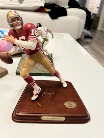 Rare Danbury Mint San Francisco 49ers JOE MONTANA Figure Cover