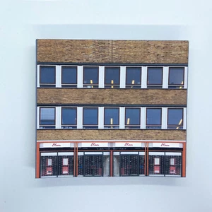Tarjeta Bajo Alivio OO Calibre Edificio 1980 Años 90 Tiendas Escala 1/76 Modelo Ferrocarril C82 - Imagen 1 de 6