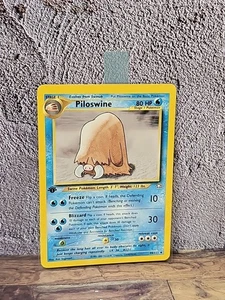 Piloswine 44/111 Neo Genesis Regular Pokémon card - Picture 1 of 2