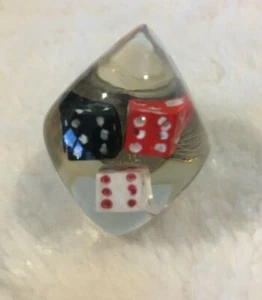 Anello Lucite Dadi Fascia Regolabile - Foto 1 di 4