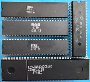 5x Chip, Paula 8364R7/Denise 8362R8/ Gary Cbm 5719 / Kick 1.2/SCN68000C8N64 - Picture 1 of 1
