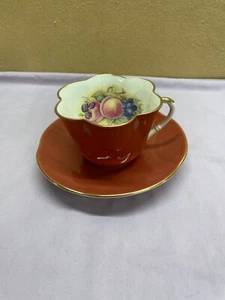 Set tazza da tè e piattino Staffordshire Bone China bordo oro marrone floreale in tazza - Foto 1 di 17