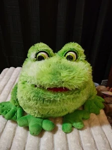 Großer grüner Plüsch Frosch Stofftier von Ditz Dee - Bild 1 von 3