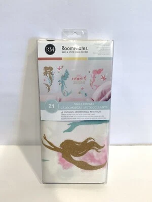 Calcomanías con brillo RoomMates Little Mermaid Sleeps Here - 21 pelar y pegar pared Foto 1 de 4