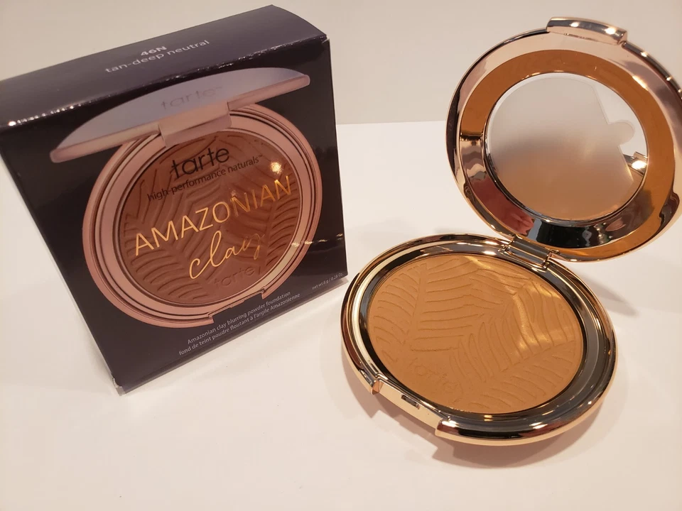 Tarte ~ Base en polvo desenfocante de arcilla amazónica ~ 46N bronceado-profundo neutro ~ nueva en caja Foto 1 de 1