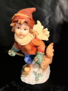 K'S COLLECTION FIGURINE GIRL/BOY WITH HER SQUIREL ON SKIS - Picture 1 of 7