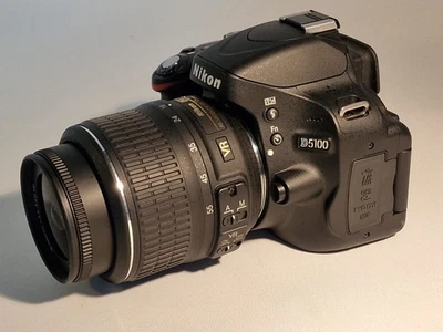 🔥 Nikon D5100 Spiegelreflex 18-55 mm VR – nur 1126 Shots Full HD 16,2 MP Top 📸 - Bild 1 von 4