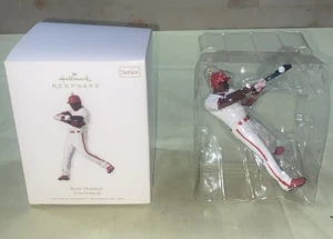 HALLMARK RICORDO ORNAMENTO 2010 ~ RYAN HOWARD AL BALLPARK - Foto 1 di 5