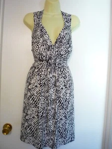 SOMA Knit Dress-SZ L-Pullover-V NECK-SLEEVELESS-BLK/WHT-SHELF BRA-ELASTIC WAIST - Picture 1 of 7