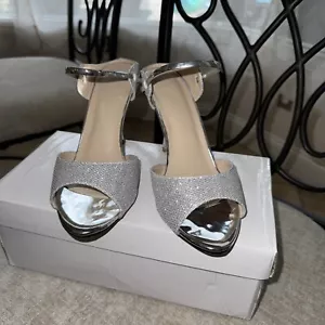 New Silver Sparkle Open Toe Slip On Heeled Slide Size 8 - Picture 1 of 5