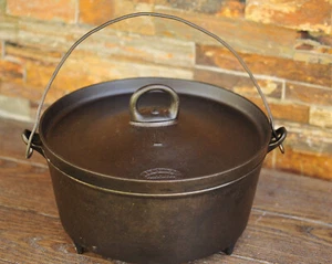 Antique DR Sperry & Co. Cast Iron Dutch Oven #1-3 Leg-Batavia ILL. Gate Marked - Picture 1 of 17