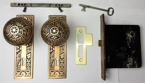 Antique Set EASTLAKE VICTORIAN AESTHETIC Backplates Door Knob Mortise Lock w Key Cover