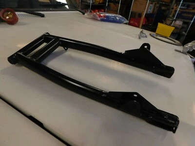 Brazo oscilante MAICO MC 125 250 360 400 440 501 con BUJES nuevos de colección MX MotoCross  Foto 1 de 4