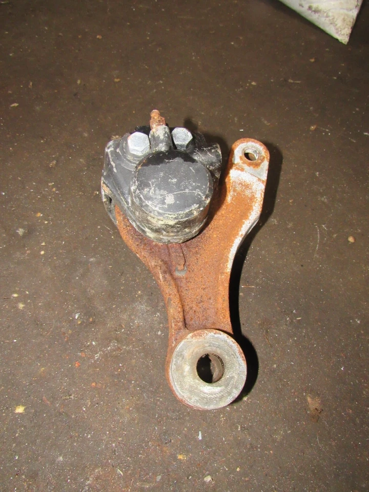 1978 kawasaki kz650 c rear brake caliper - Image 1 of 1
