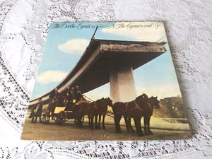 THE DOOBIE BROTHERS. THE CAPTAIN AND ME. GATEFOLD. WARNER BROS. BS 2694. 1973.  - Foto 1 di 4