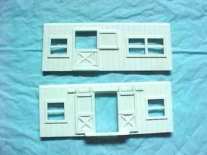 PLASTICVILLE BN-1 BARN PARTS FOR YOUR RAILROAD OR VILLAGE - Picture 1 of 2