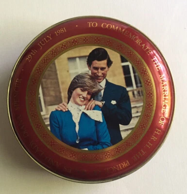 1981 Marriage of Prince of Wales and Lady Diana Spencer Commemorative Tin - Image 1 of 4