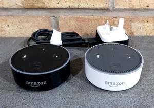 2 x Altavoz Inteligente Amazon RS03QR 2da Generación Blanco y Negro + 1 Cargador - Imagen 1 de 6