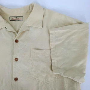 Tommy Bahama Mens 100% Silk Button Up Cream Hawaiian Shirt Floral Large Camp - Picture 1 of 9