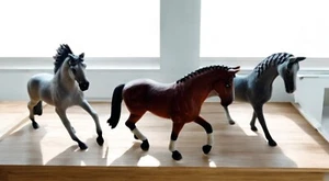 Schleich Horses Lot of 3, Gray and Brown - Picture 1 of 11