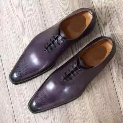 Hecho a mano Hombres Púrpura Oxfords Zapatos de cuero, Hombres Zapatos de vestir Brogue Foto 1 de 3