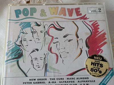Various Pop & Wave Vol. 2 2 CDs mit ausführlichem Booklet 1992 New Order Cure - Bild 1 von 4