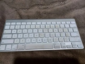 Apple Magic Keyboard #A1314 PARTIALLY TESTED WORKING wireless accessory - Picture 1 of 4