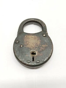 Protector brand key function padlock, antique, vintage, collectible, locksmith - Picture 1 of 6
