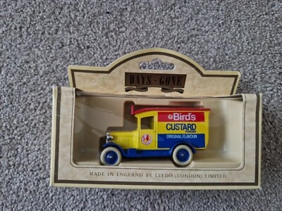 LLEDO DAYS GONE CLASSIC 'BIRDS CUSTARD' 1934 CHEVROLET VAN MODEL REF 21009 - Image 1 of 3
