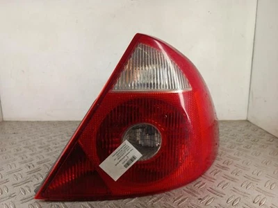 Feu arriere principal droit (feux) FORD MONDEO 2 1371852 - Photo 1/2