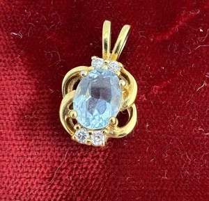 10K Gold Aquamarine & Diamond Pendant JC Maker Oval Gemstone 1.63g Tested - Picture 1 of 6