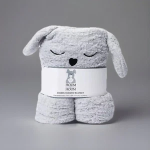 🔥Bunny Sherpa Hooded Blanket 50in x 60in Gray BNWT🔥 - Picture 1 of 4