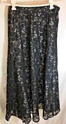 FALDA MIDI MUJER NUEVA NEGRA GRIS ENCAJE ACAMPANADA AGUA FRÍA ARROYO NOCHE TALLA M 28-38" Foto 1 de 4