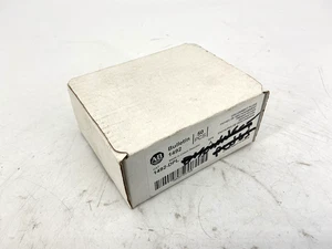 Box of 50 New Allen Bradley 1492-DPL Ser A Disconnect Plugs Gray 1492DPL - Picture 1 of 8