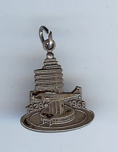 VINTAGE STERLING SILVER NEWARK AIRPORT 1928 - 1968 CHARM - Picture 1 of 2