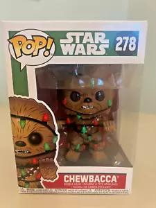 Funko! Star Wars #278 CHEWBACCA (Christmas), 2018 In Protector, New - Picture 1 of 2