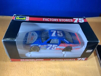 C9-63 TODD BODINE #75 FACTORY STORES - AUTOGRAPHED - 1995 FORD THUNDERBIRD  - Image 1 of 4