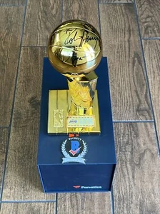Lakers Robert Horry Signed 12 Inch Mini Trophy Beckett Witnessed Auto 3 Peat Ins - Picture 1 of 12