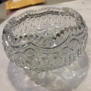 Higbee Yoke and Circle EAPG Glass Rose Bowl 6” Wide , 3.5”tall - Picture 1 of 4