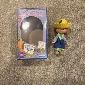 Muñeca Kenner Strawberry Shortcake's Friend Huckleberry Pie 1980 con caja - Imagen 1 de 14